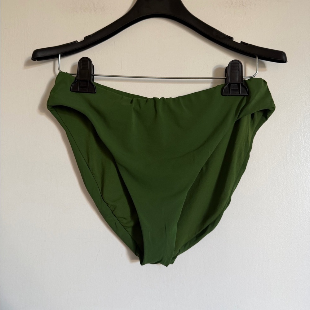 Robin Piccone Dark Green Swim High Waisted Bikini Bottoms size Large EUC